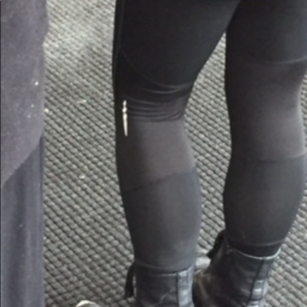 Wanted/ ISO Leggings